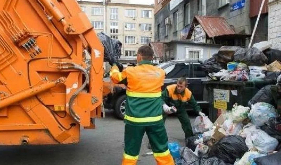 Срочный вывоз мусора в Махачкале от ПроМусор — заказ день в день от 2951 руб., грузчики, цена