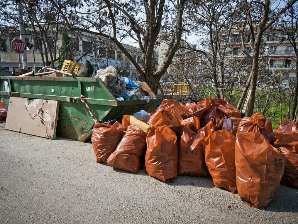 Круглосуточный вывоз мусора в Махачкале в октябре