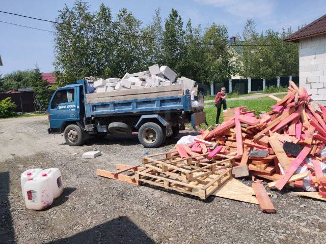 Вывоз мусора с чердака в Махачкале в октябре